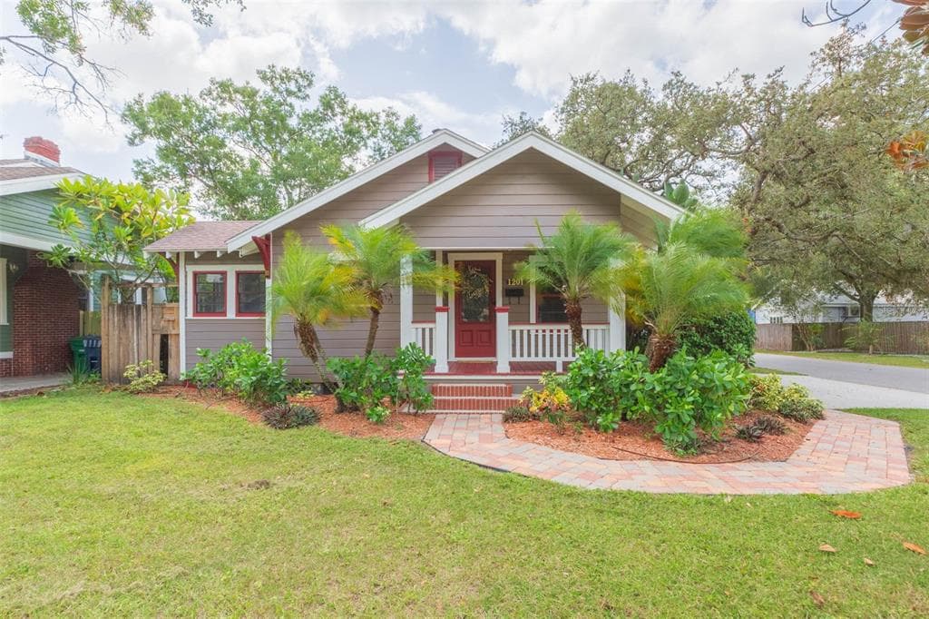 1201 E COMANCHE AVENUE TAMPA, FL 33604