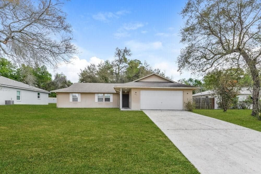 1819 E GLANCY DRIVE DELTONA, FL 32725