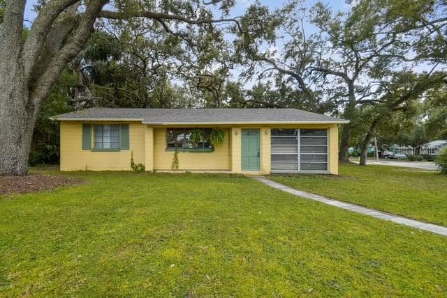 1001 E FERN STREET TAMPA, FL 33604