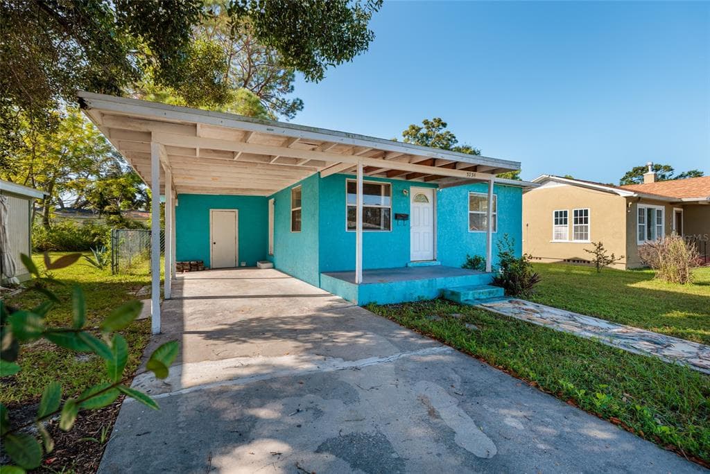 3734 27TH AVENUE S ST PETERSBURG, FL 33711