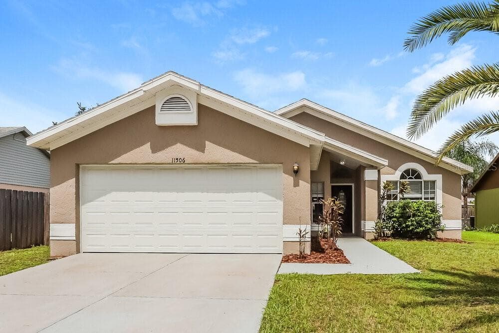 11506 SMOKETHORN DRIVE RIVERVIEW, FL 33579