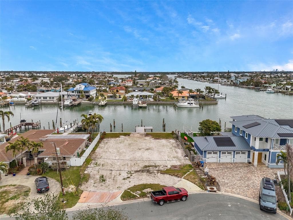 11655 4TH STREET E TREASURE ISLAND, FL 33706