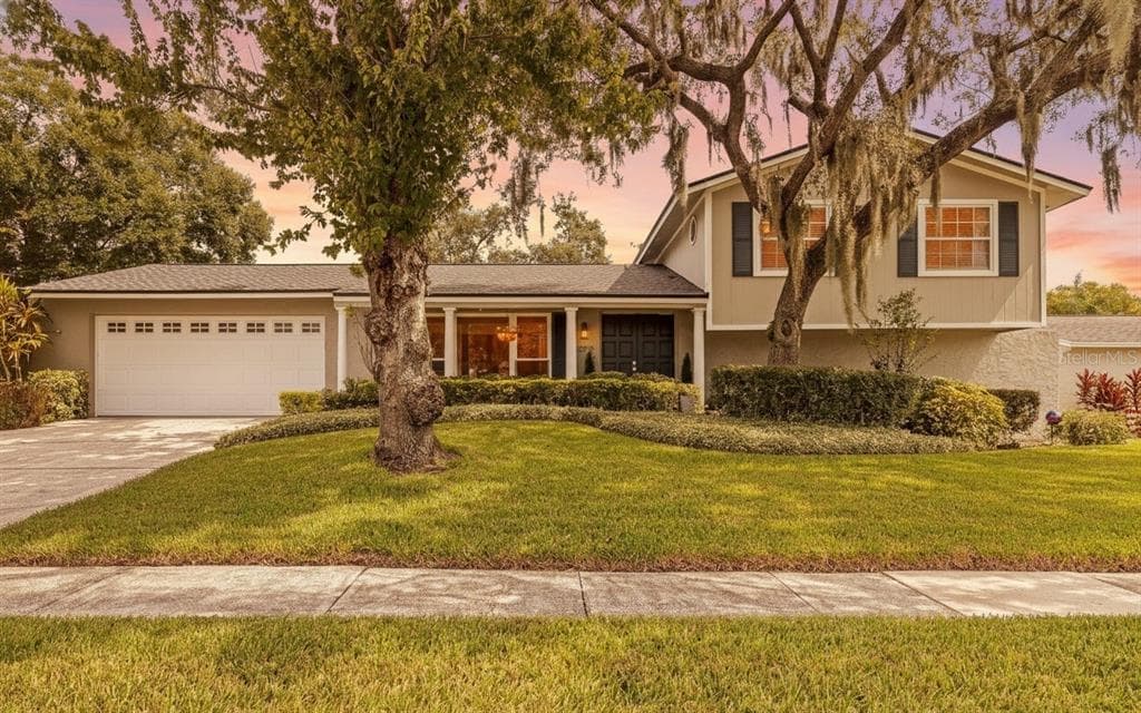 3712 CASABA LOOP