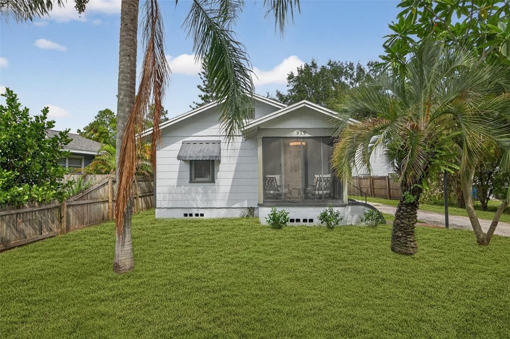 919 29TH STREET N ST PETERSBURG, FL 33713