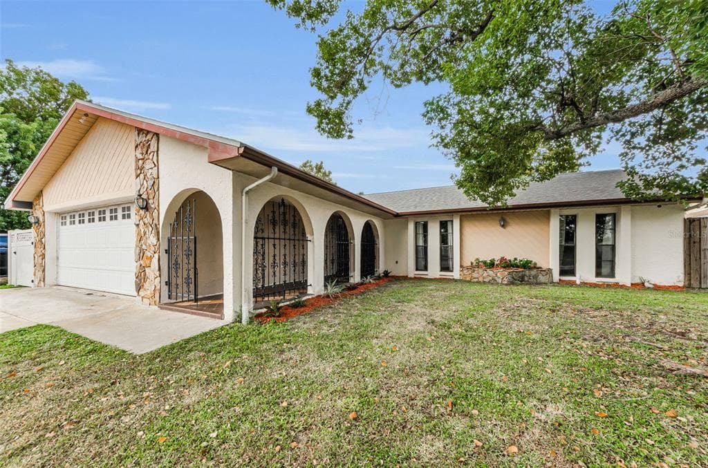 8329 BROKEN WILLOW LANE PORT RICHEY, FL 34668