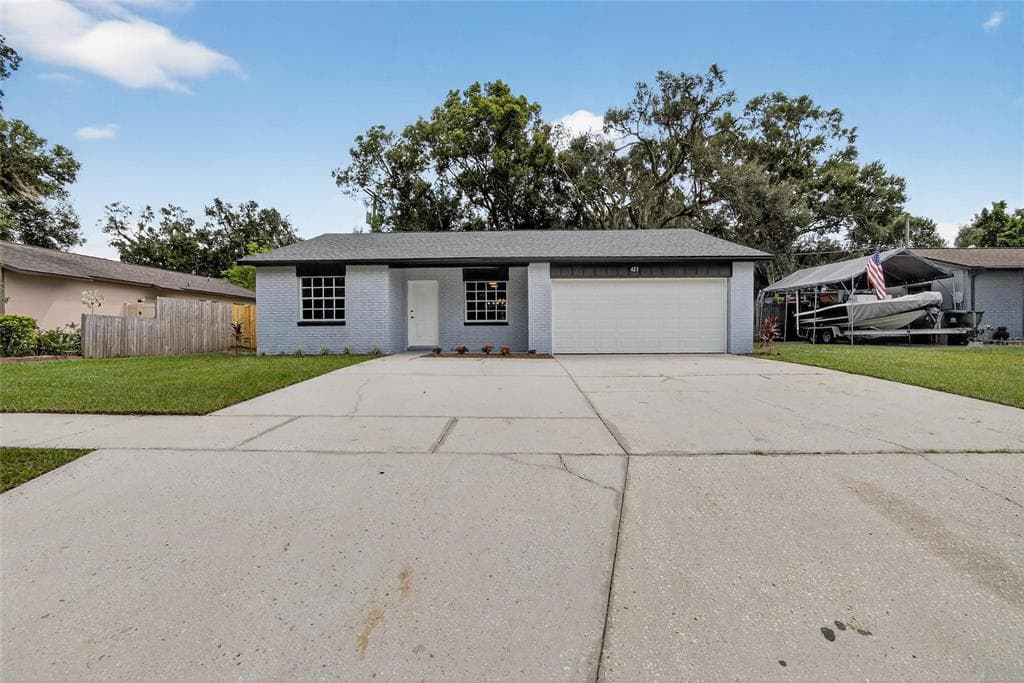 423 FOREST OAK DRIVE SEFFNER, FL 33584