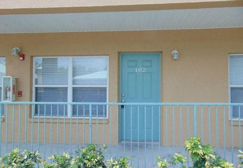 5816 CONGRESS STREET UNIT 102 NEW PORT RICHEY, FL 34653