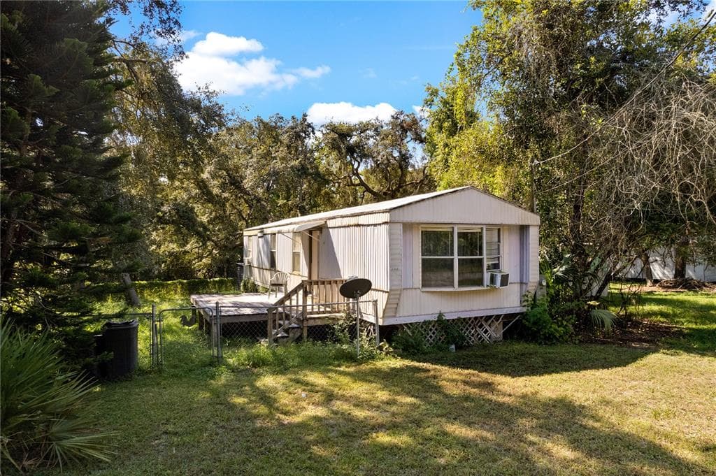 11776 E CARDINAL PLACE FLORAL CITY, FL 34436
