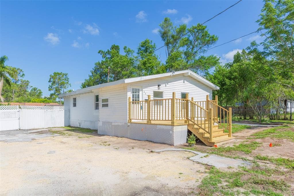 9445 CARDY NEW PORT RICHEY, FL 34654