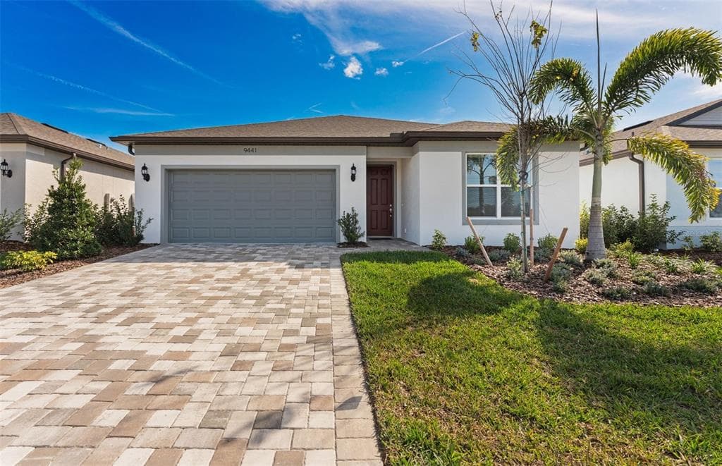 9441 DAYLIGHT DRIVE PARRISH, FL 34219