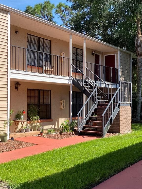 21026 VOYAGER BOULEVARD UNIT 7 LAND O LAKES, FL 34638