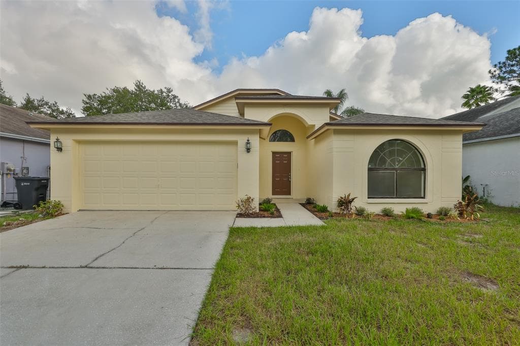11310 BROWNSTONE COURT RIVERVIEW, FL 33569