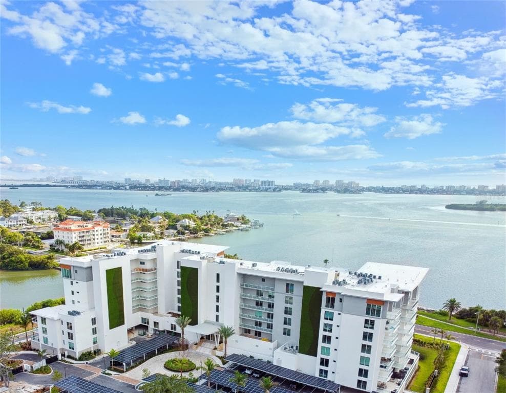 1020 SUNSET POINT ROAD UNIT 103