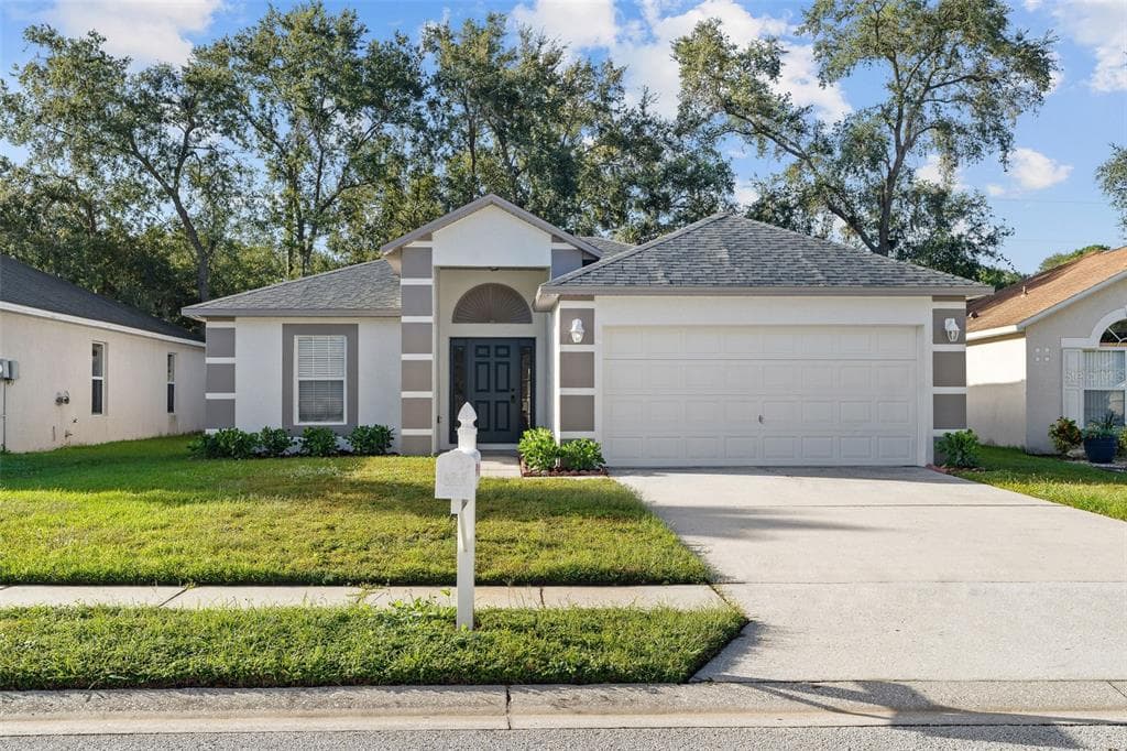 30260 BIRDHOUSE DRIVE WESLEY CHAPEL, FL 33545