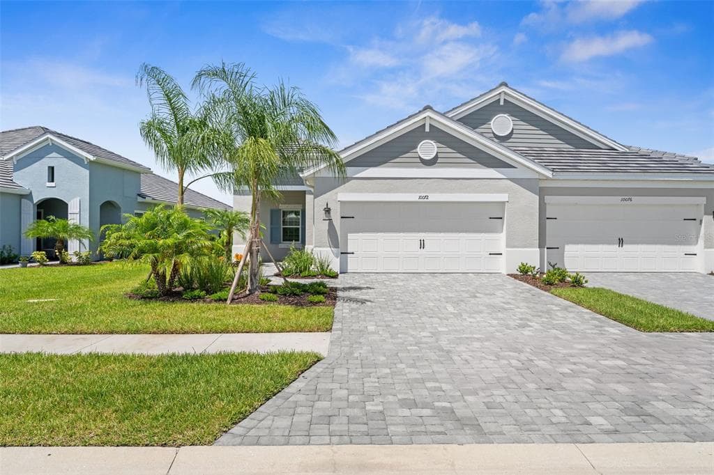 10072 LAKE WALES CIRCLE SARASOTA, FL 34241