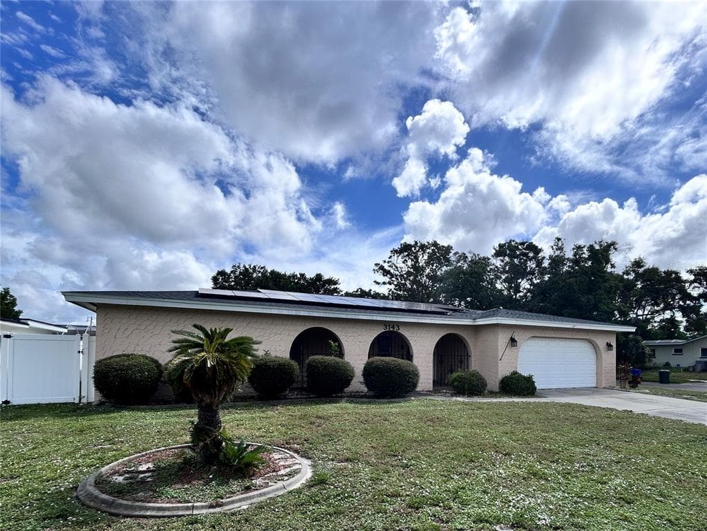 3143 FIESTA DRIVE DUNEDIN, FL 34698