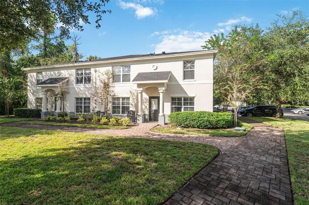 9604 CHARLESBERG DRIVE TAMPA, FL 33635
