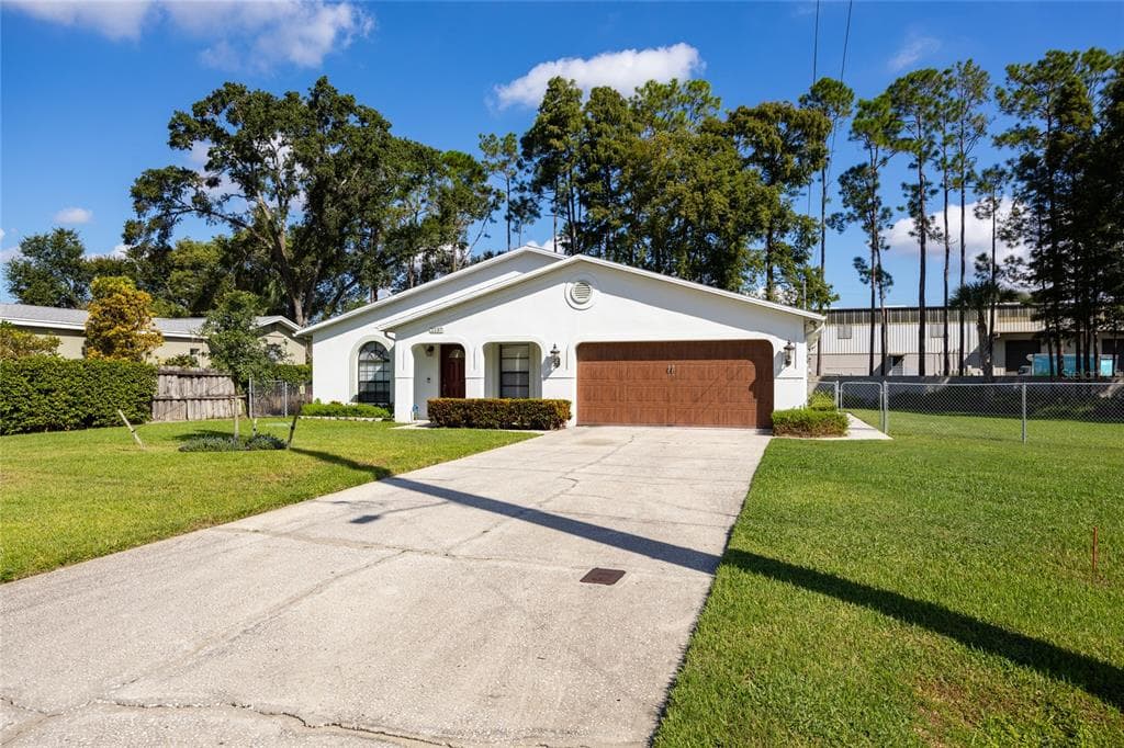 2137 W JUNEAU STREET TAMPA, FL 33604