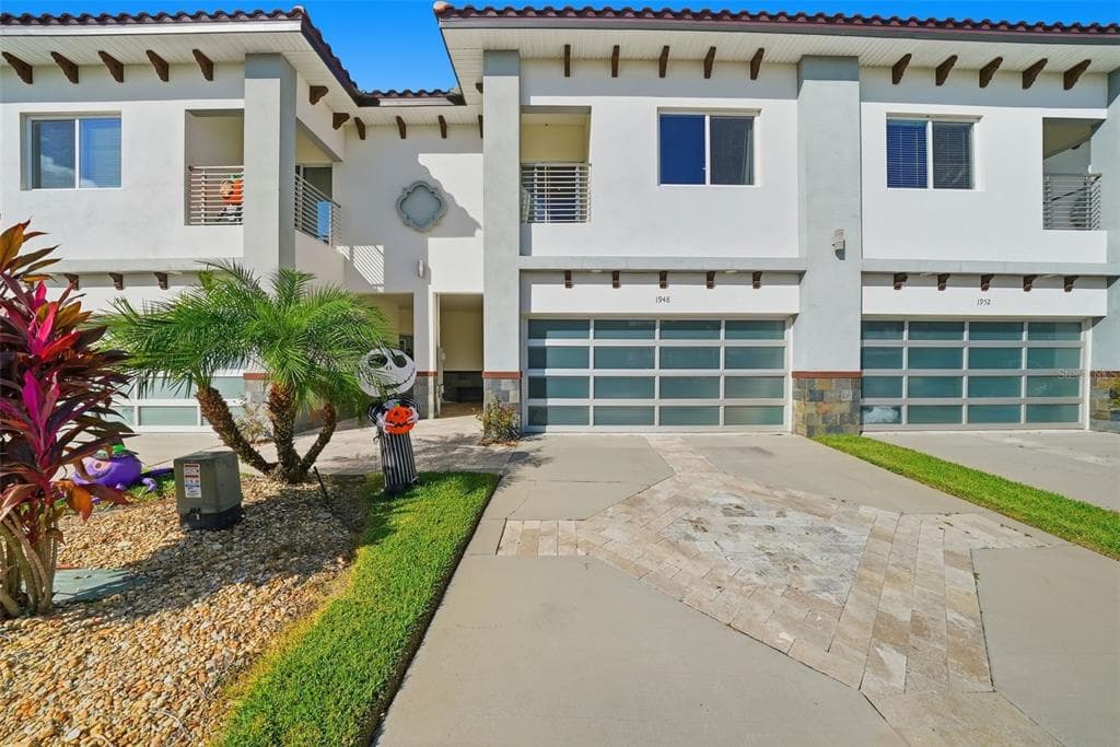 1948 GREENBRIAR TERRACE DAVENPORT, FL 33837