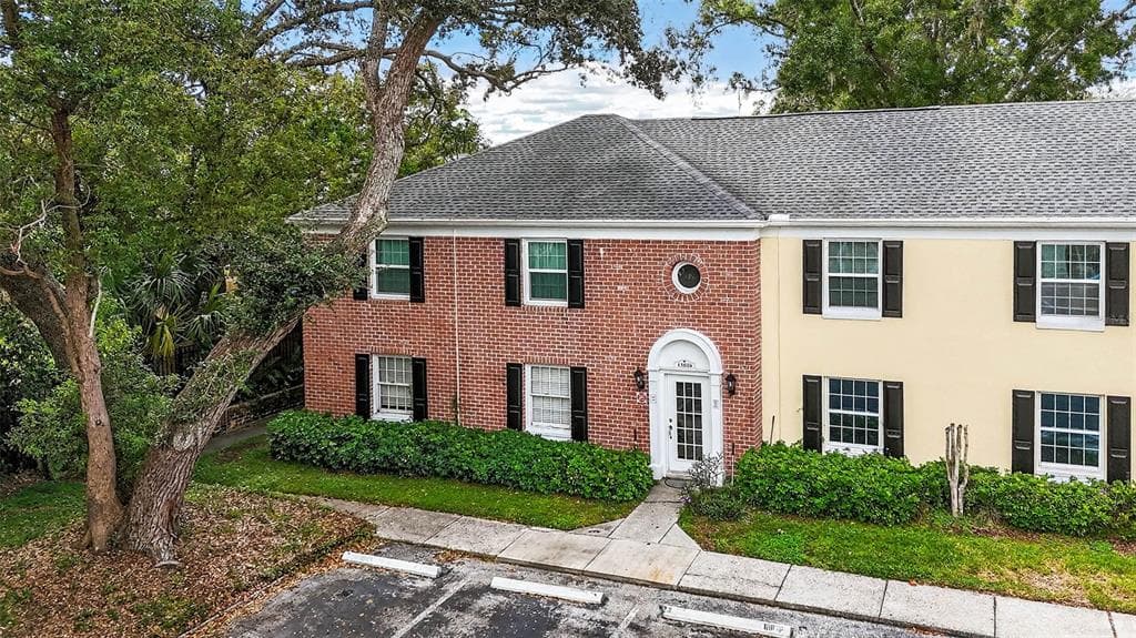 13824 ORANGE SUNSET UNIT 202 TAMPA, FL 33618
