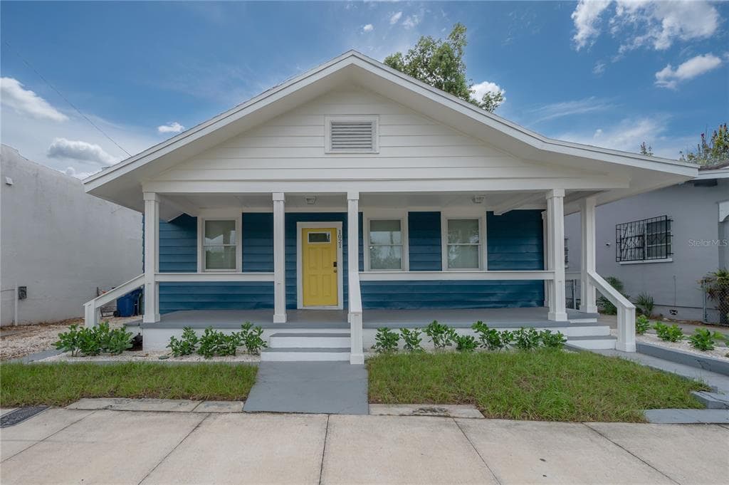 1021 E COLUMBUS DRIVE TAMPA, FL 33605