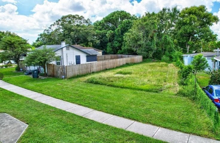CRISSMAN DRIVE N ST PETERSBURG, FL 33714
