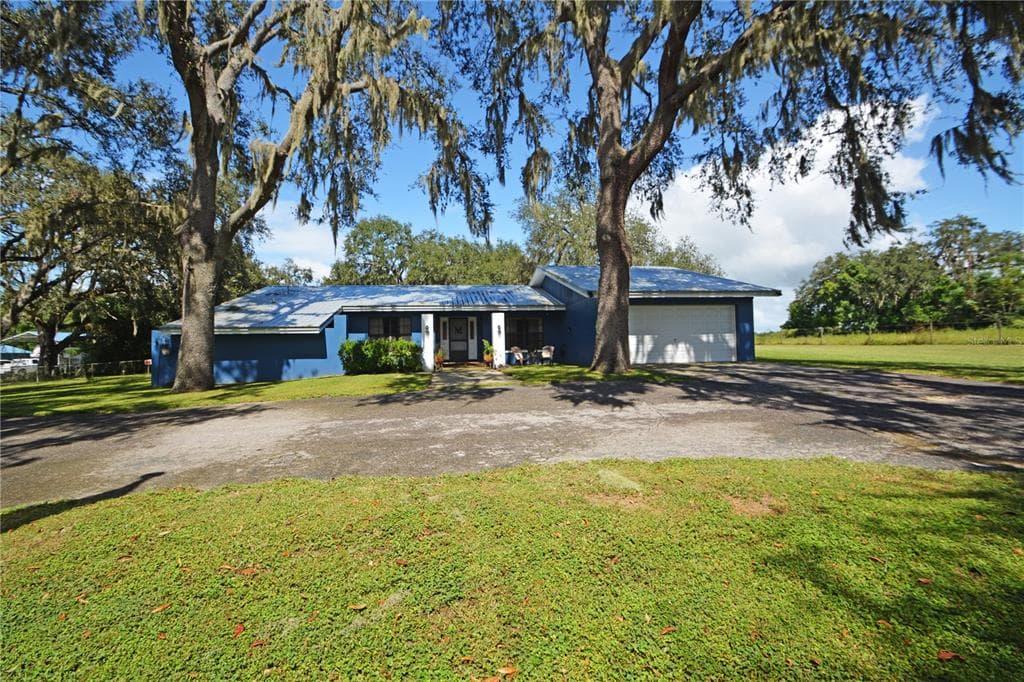 38919 OTIS ALLEN ROAD ZEPHYRHILLS, FL 33540