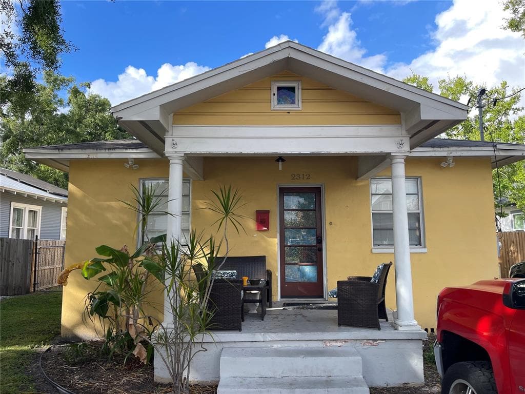 2312 E 9TH AVENUE TAMPA, FL 33605