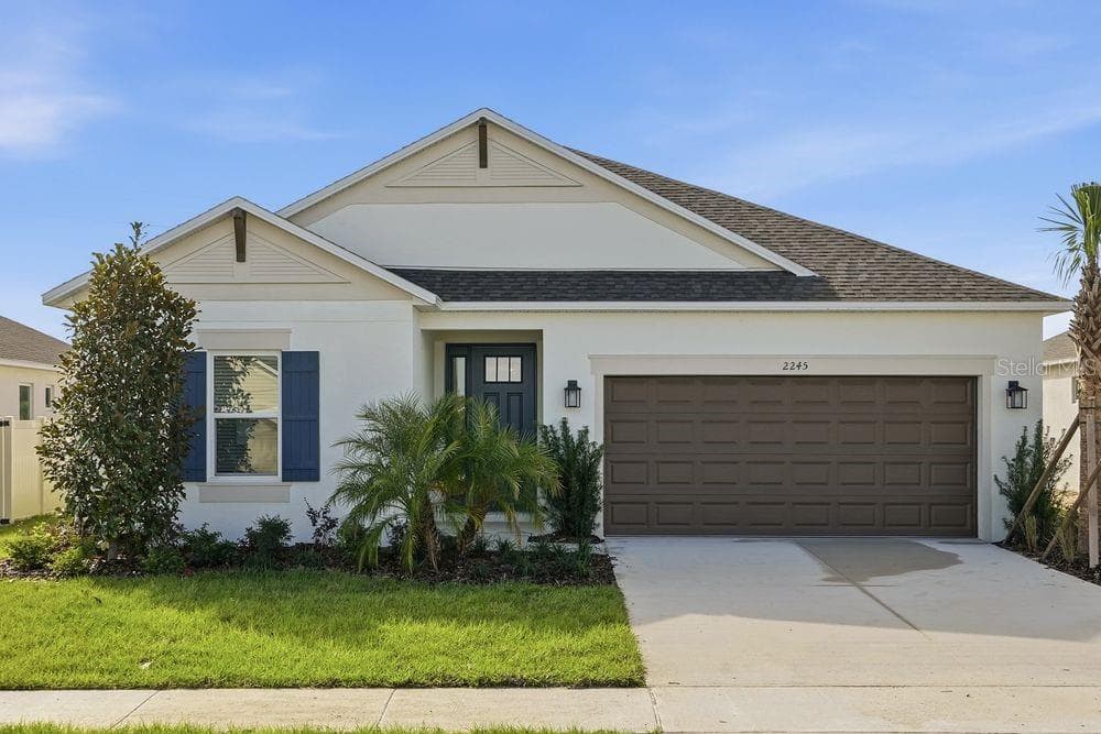 2245 CYPRESS CREEK STREET AUBURNDALE, FL 33823