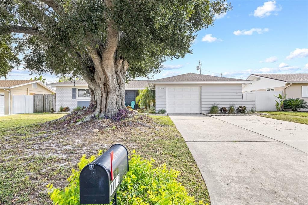 11010 91ST TERRACE SEMINOLE, FL 33772