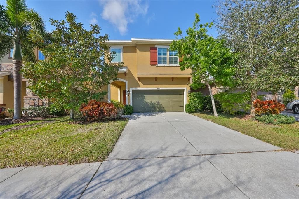 6338 SPRINGLINE PLACE APOLLO BEACH, FL 33572