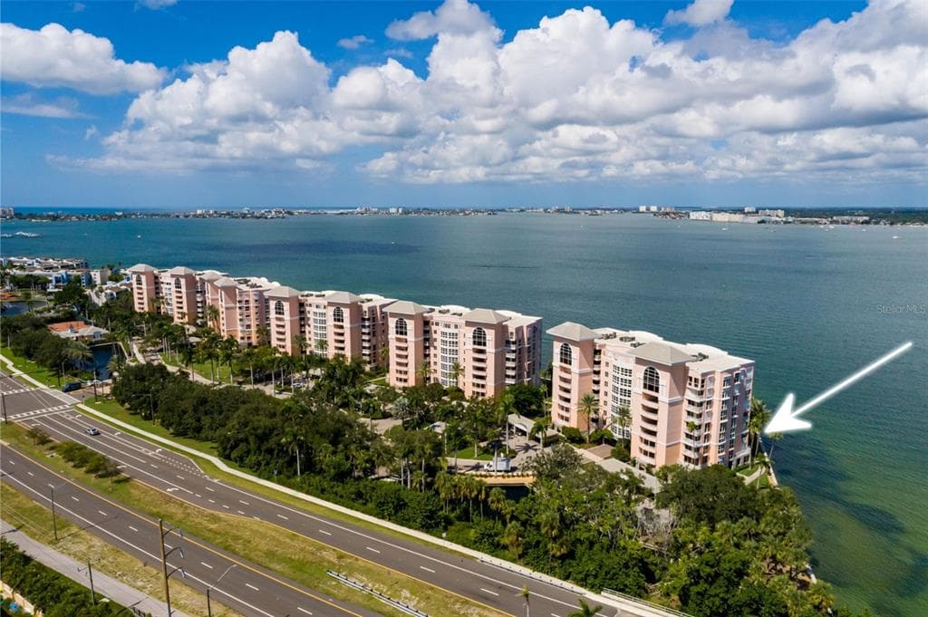 4993 BACOPA LANE S UNIT 205 ST PETERSBURG, FL 33715