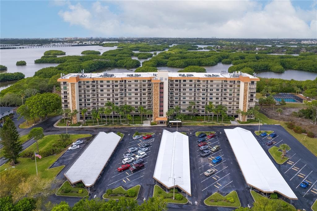 5400 PARK STREET N UNIT 100 ST PETERSBURG, FL 33709