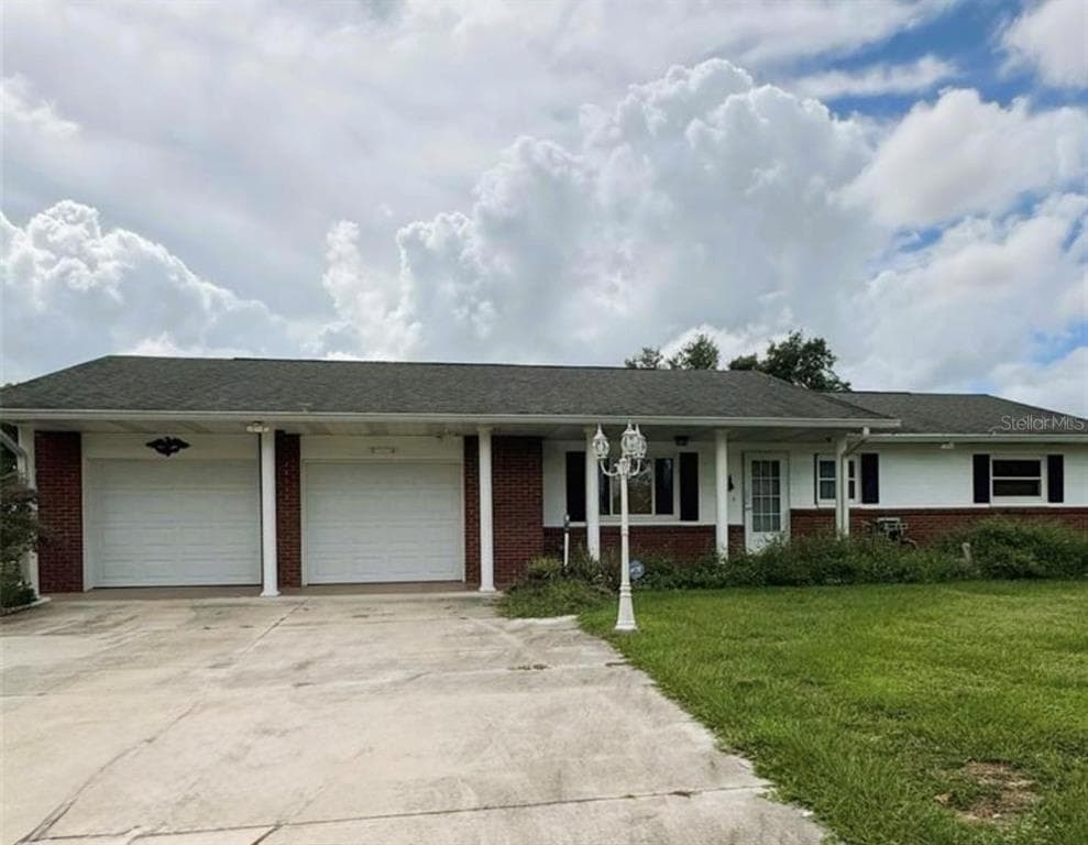 37116 NICOLE AVENUE ZEPHYRHILLS, FL 33541