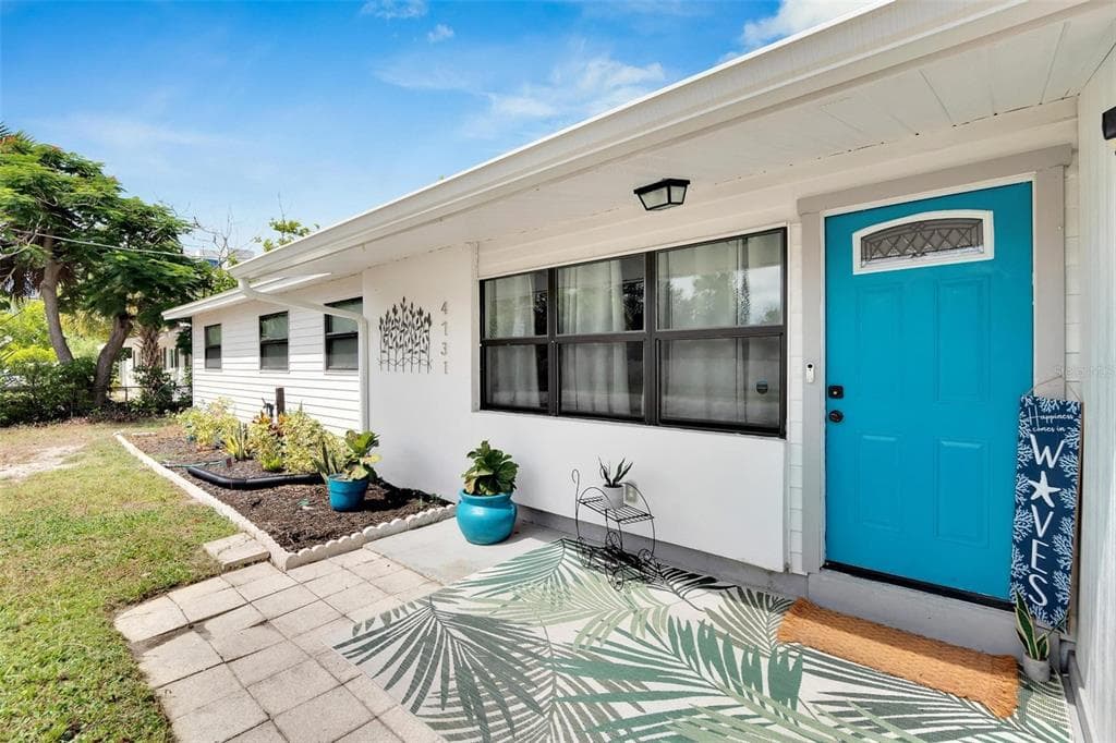 4731 W MONTGOMERY AVENUE TAMPA, FL 33616