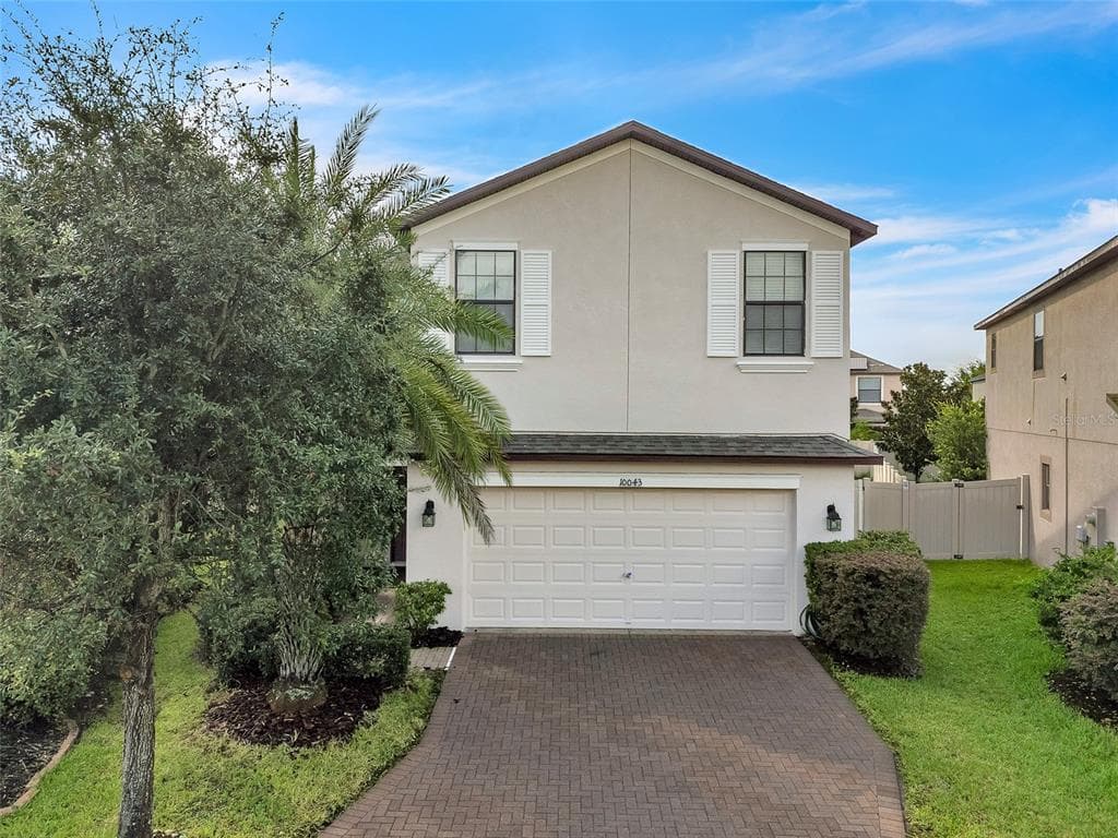 10043 NEWMINSTER LOOP RUSKIN, FL 33573