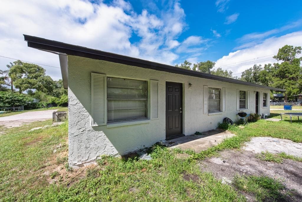 1407 E 99TH AVENUE TAMPA, FL 33612