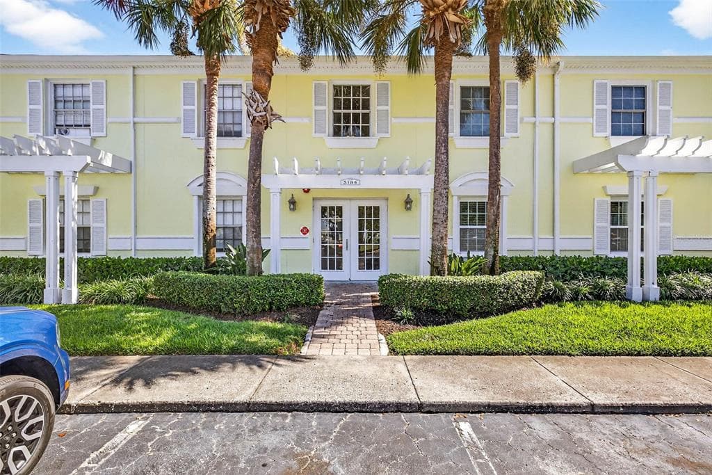 5184 BEACH DRIVE SE UNIT B