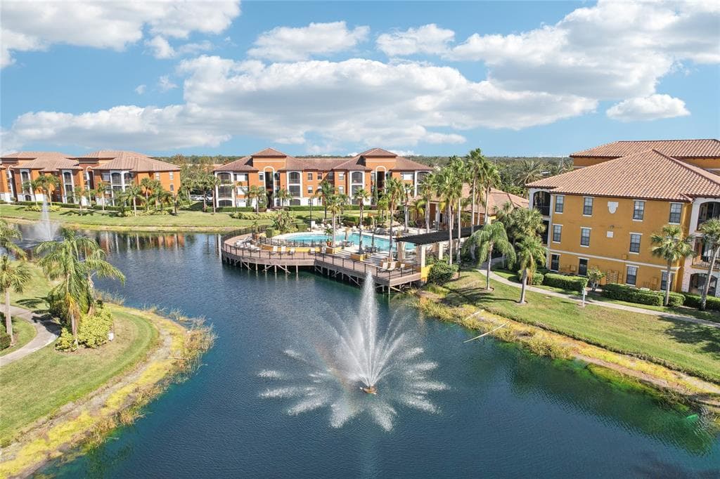 8357 38TH STREET CIRCLE E UNIT 105 SARASOTA, FL 34243