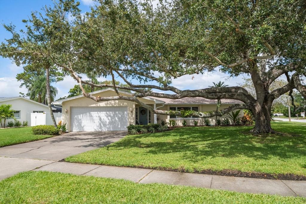 2132 SANDPIPER DRIVE CLEARWATER, FL 33764