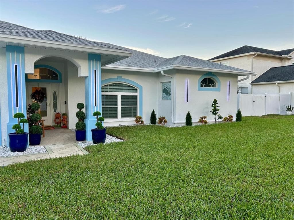 5870 CHAPS DRIVE LAKELAND, FL 33812