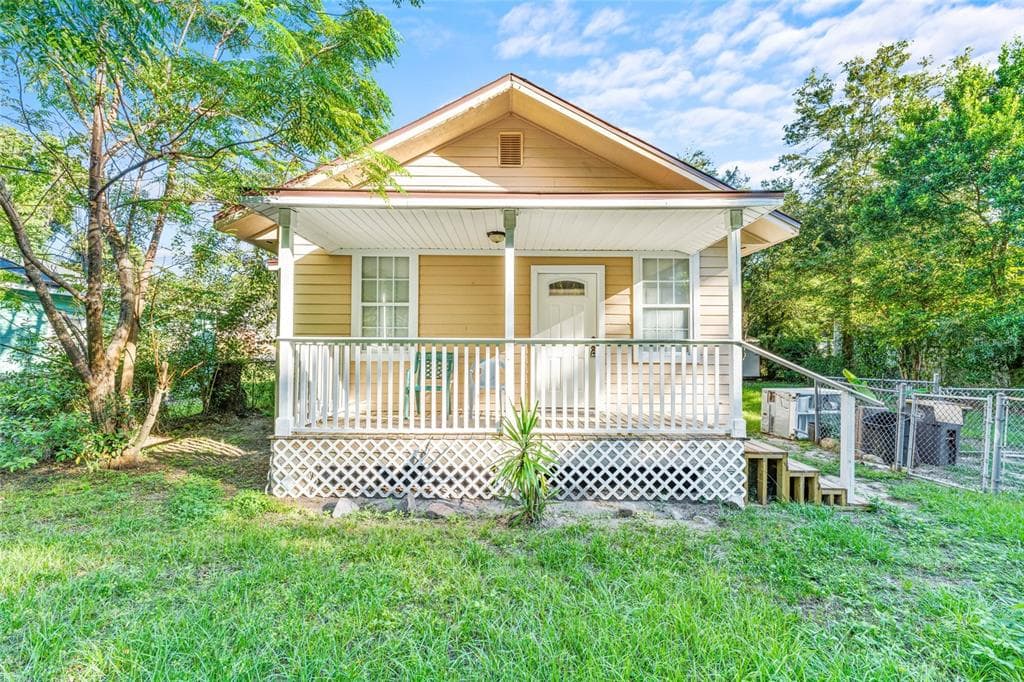 617 E 57TH STREET JACKSONVILLE, FL 32208