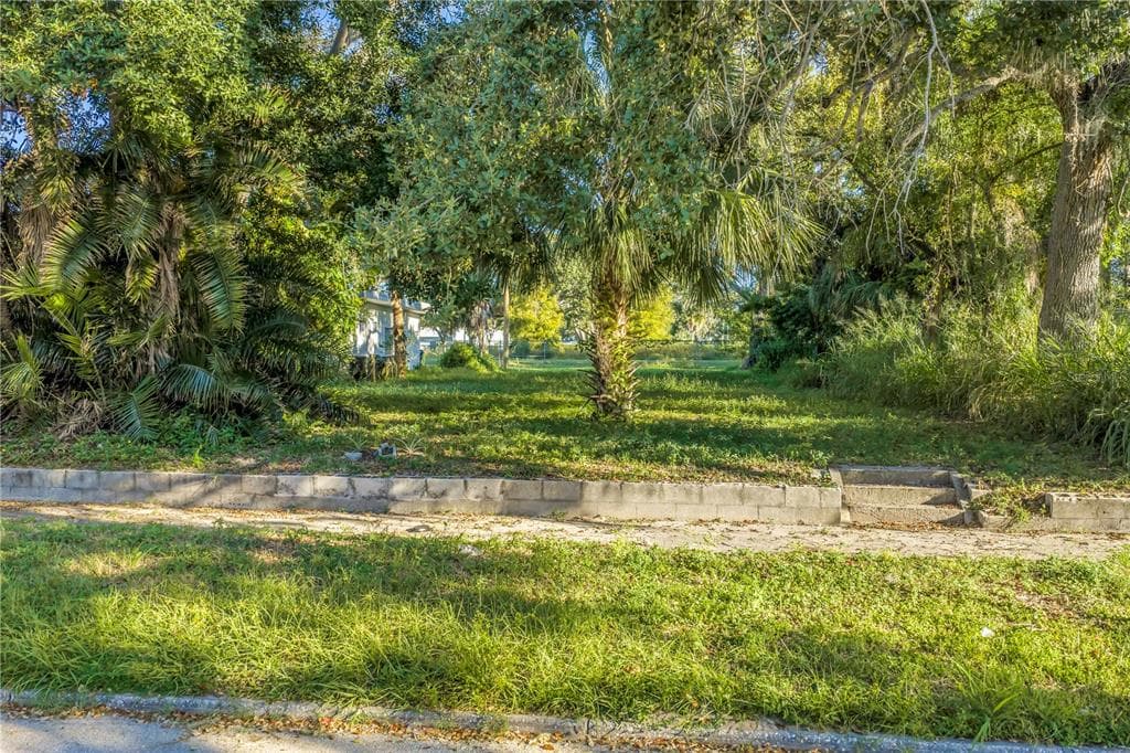 2321 25TH AVENUE S ST PETERSBURG, FL 33712
