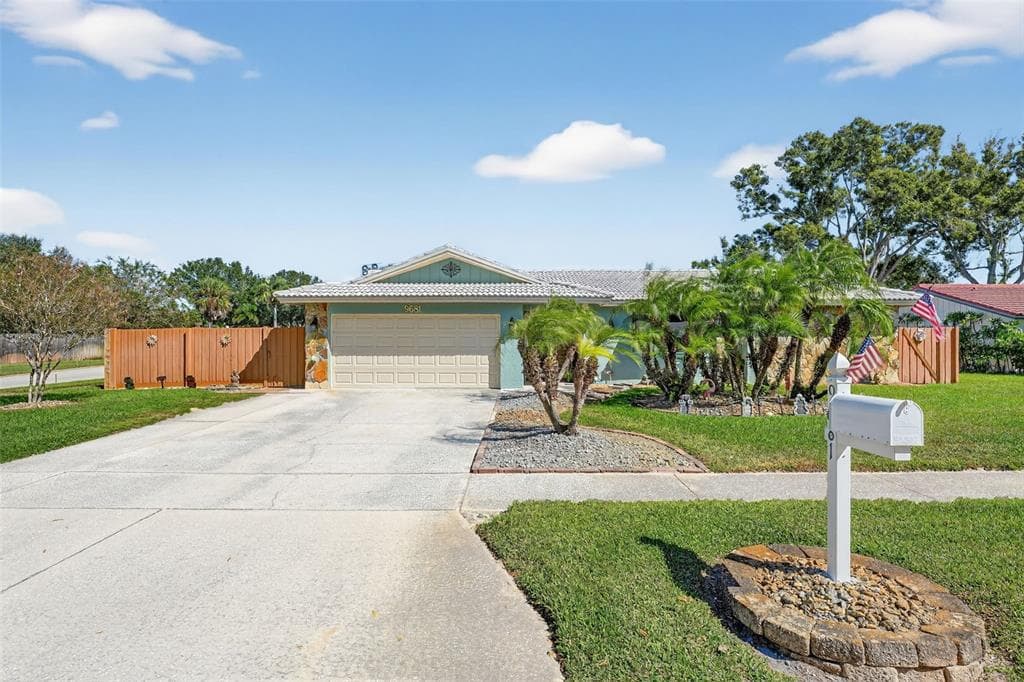 9681 119TH WAY SEMINOLE, FL 33772