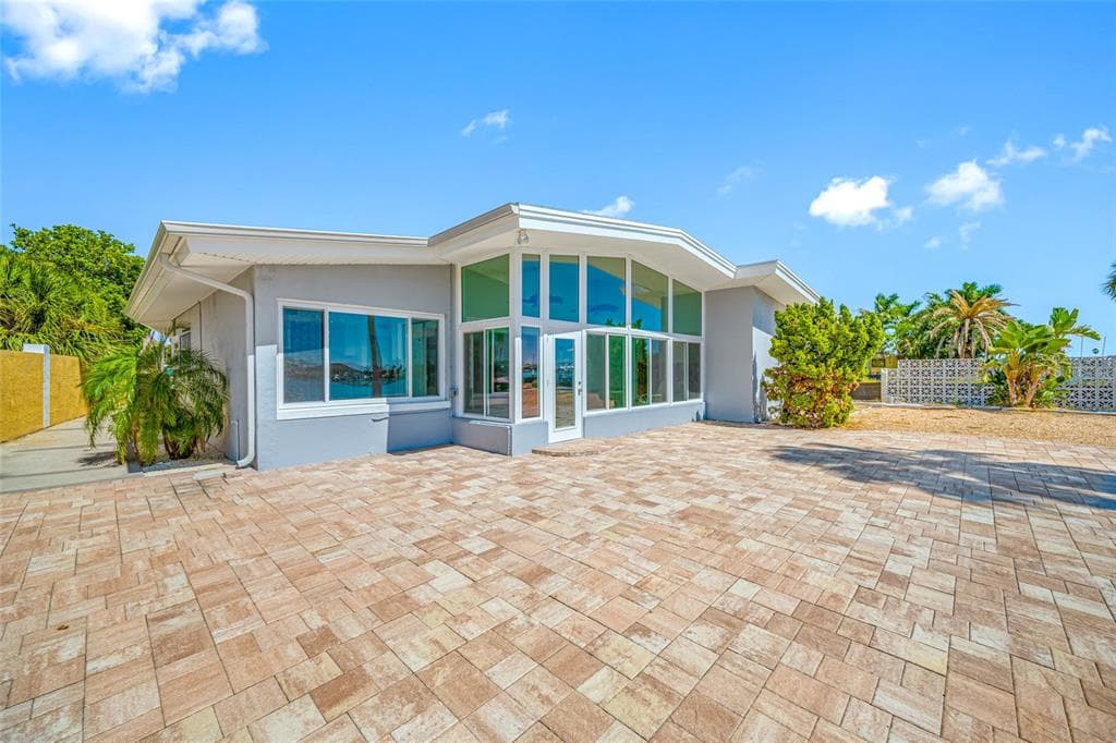 5840 BALI WAY S ST PETE BEACH, FL 33706