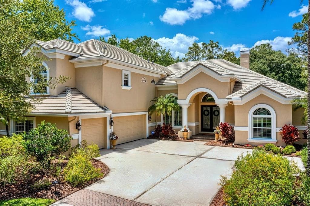 16423 BURNISTON DRIVE TAMPA, FL 33647