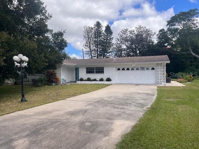 11435 OVAL DRIVE E LARGO, FL 33774