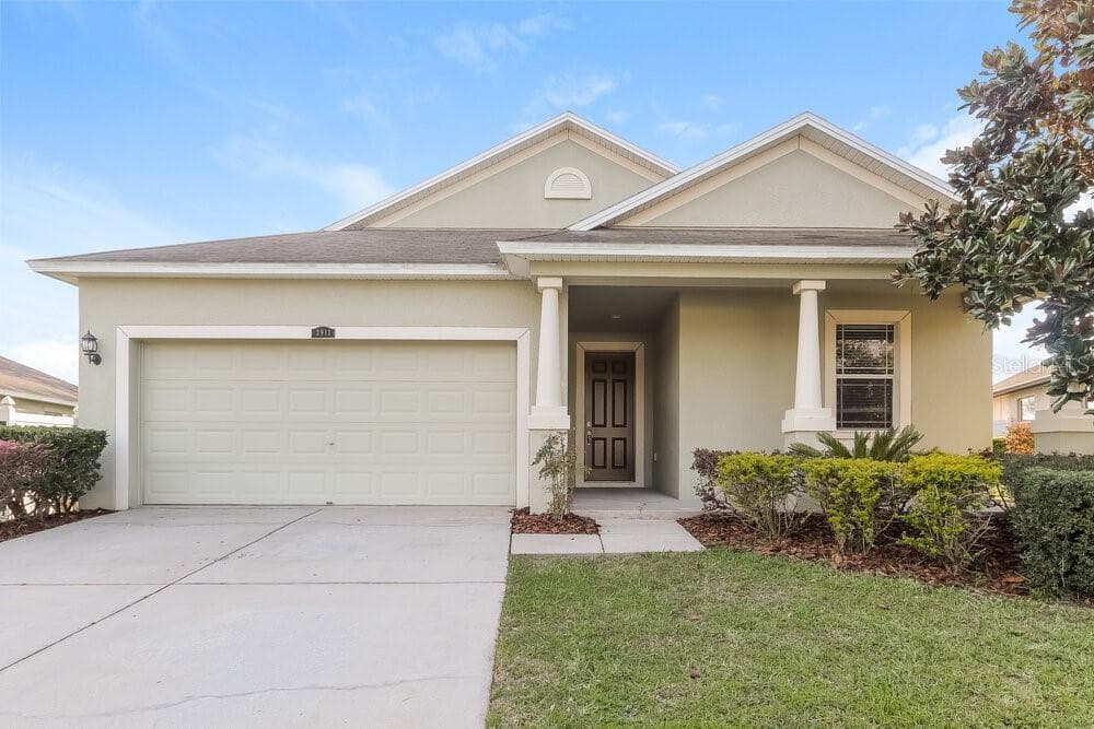 3911 CONSTANTINE LOOP WESLEY CHAPEL, FL 33543