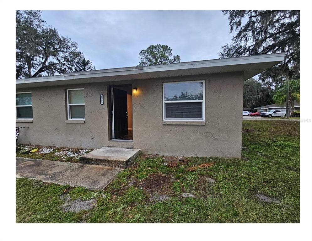 1353 PENNY ROYAL COURT LAKELAND, FL 33801
