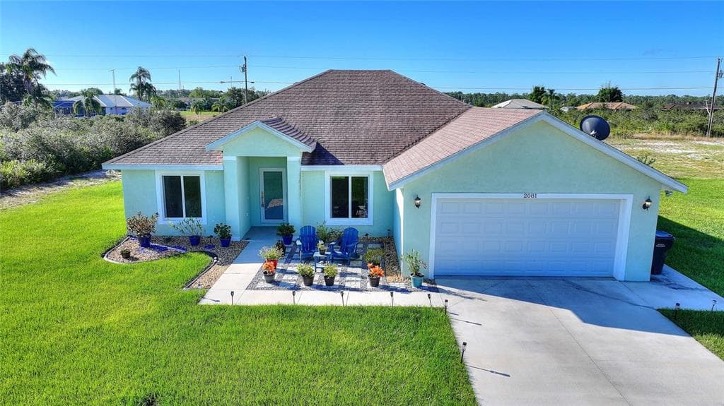 2081 VALENCIA DRIVE INDIAN LAKE ESTATES, FL 33855